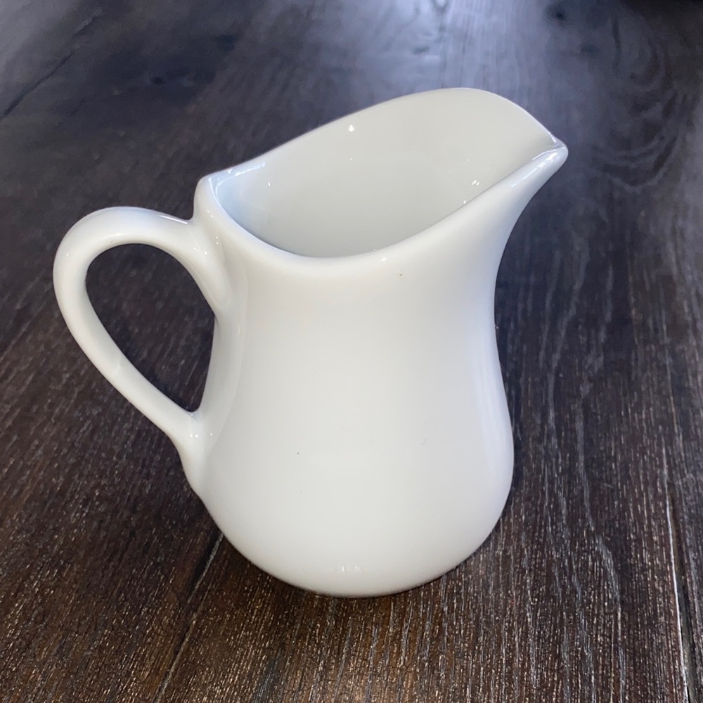 Mini Milk/Creamer/Syrup Pitcher 3oz